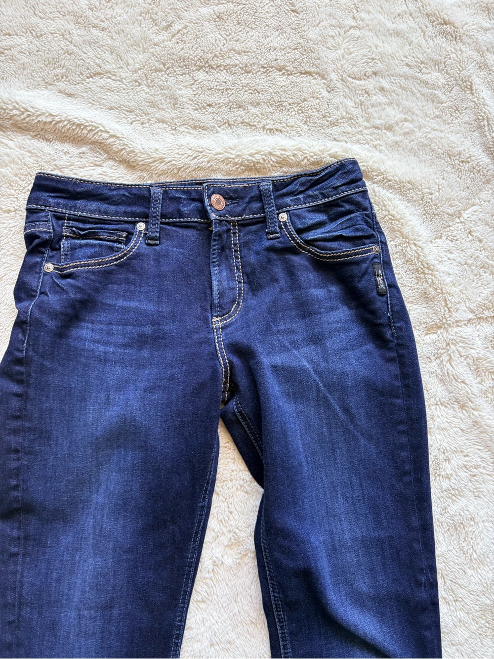 Silver Jeans Co. Avery Straight‑Leg Jeans – W29 L30 | Modern Casual Style | - Picture 3 of 8